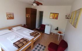 Guesthouse Bracanović